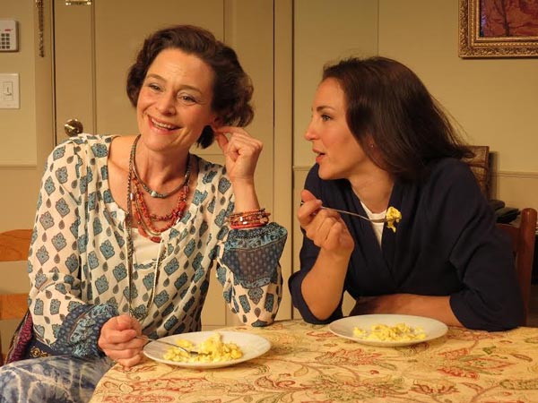 Jenny Bacon as Vicky and Susan Maris as Vera